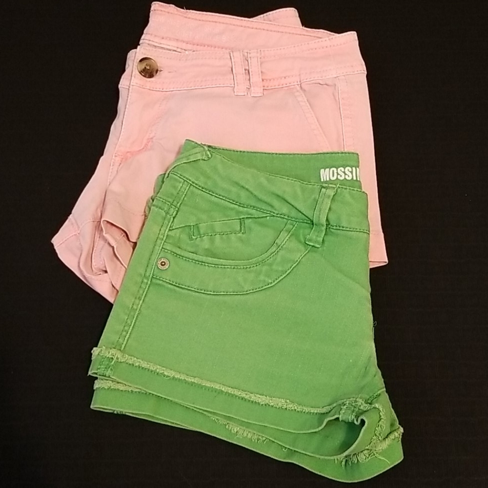 2 Pair Sz 3 MOSSIMO Shorts Green/Peach color